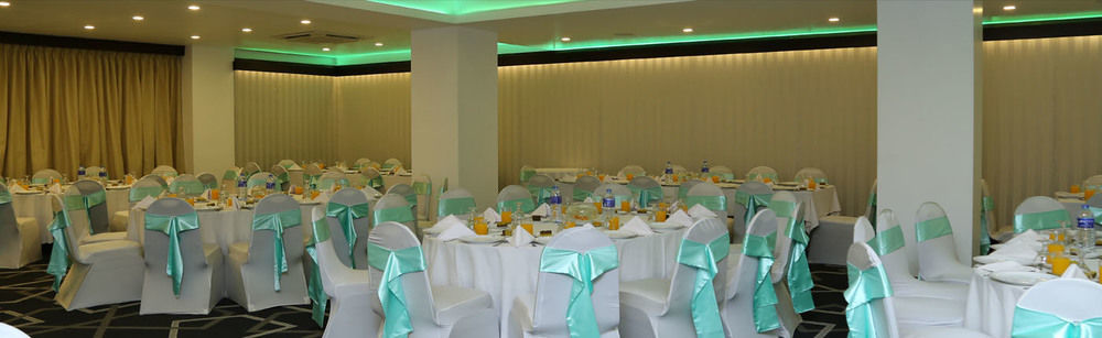 קולומבו Hotel Sapphire מראה חיצוני תמונה